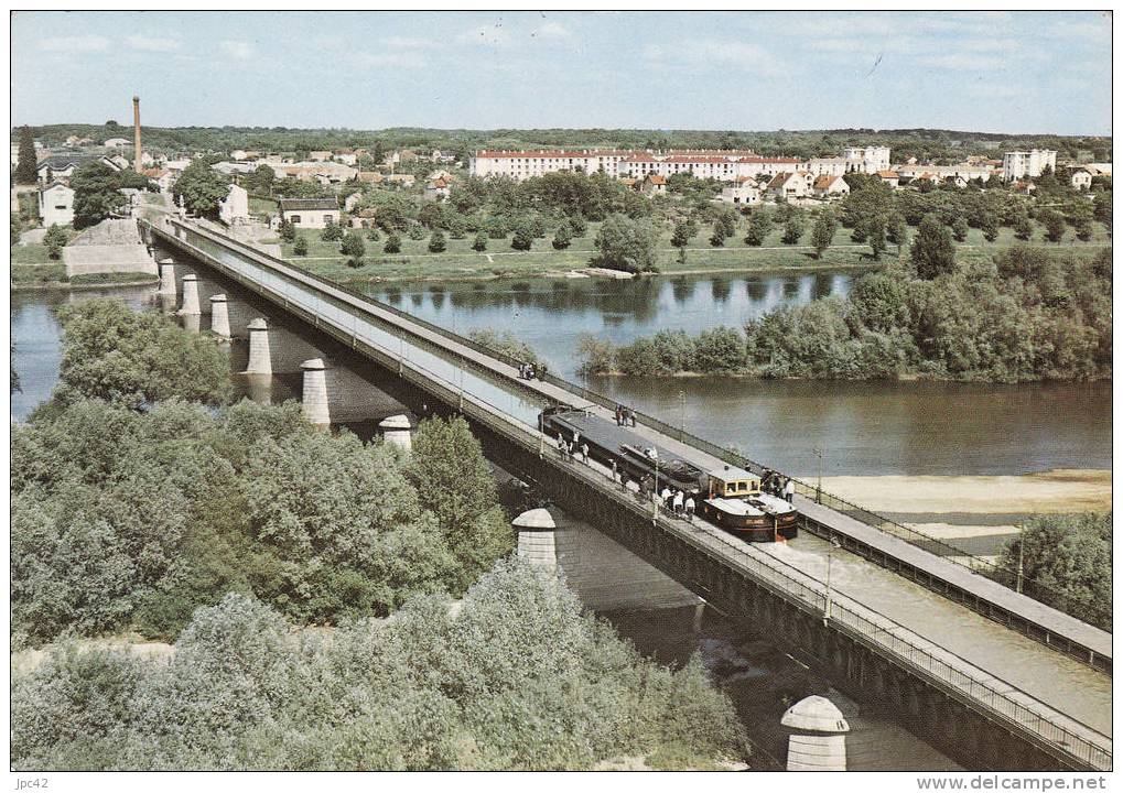 Le Pont Canal - Briare