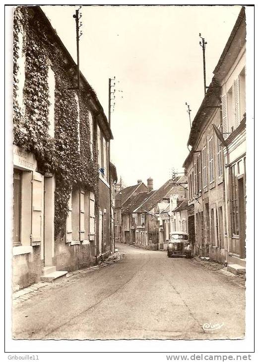 BEAURIEUX   -   ** RUE  DE  L´ EGLISE **    -    Editeur : COMBIER   N° 3038 - Autres & Non Classés