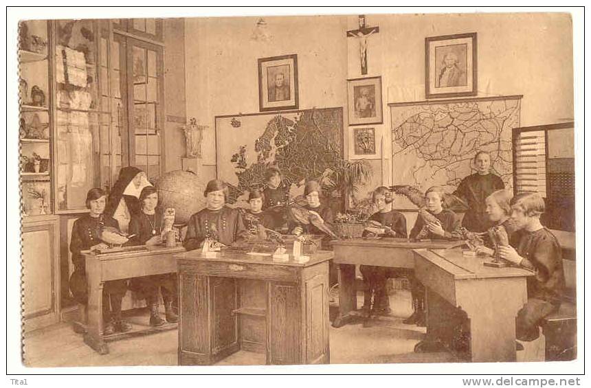 C8607 - Institut Royal Des Sourdes-Muettes Et Des Aveulges - Bruxelles - Un Classe D'élèves Aveugles - Bildung, Schulen & Universitäten