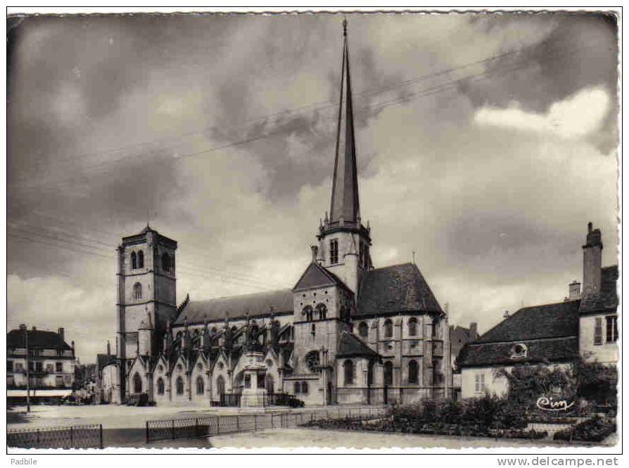 Carte Postale 21. Auxonne Quartier De L´église    Trés Beau Plan - Auxonne