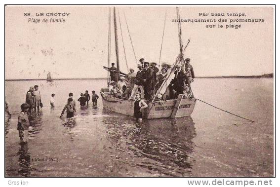 LE CROTOY 88 PLAGE DE FAMILLE PAR BEAU TEMPS EMBARQUEMENT DE PROMENEURS SUR LA PLAGE 1927 - Le Crotoy