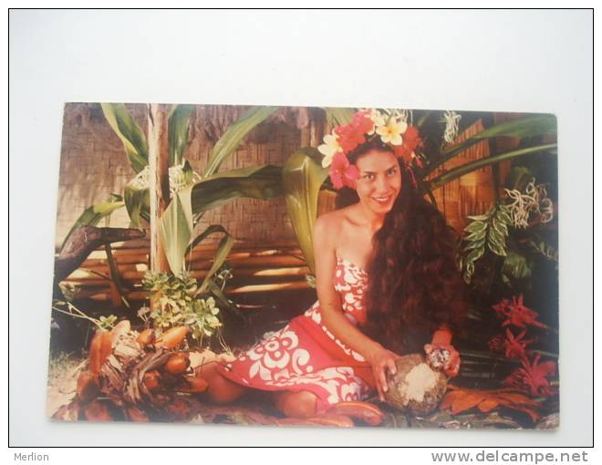 Tahiti - Tahitian Girl -      VF    D48297 - Tahiti