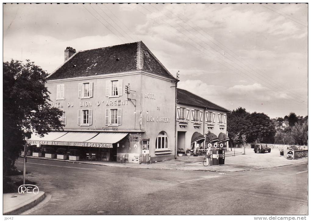 Les Routiers Hotel Lion D´argent - La Chatre