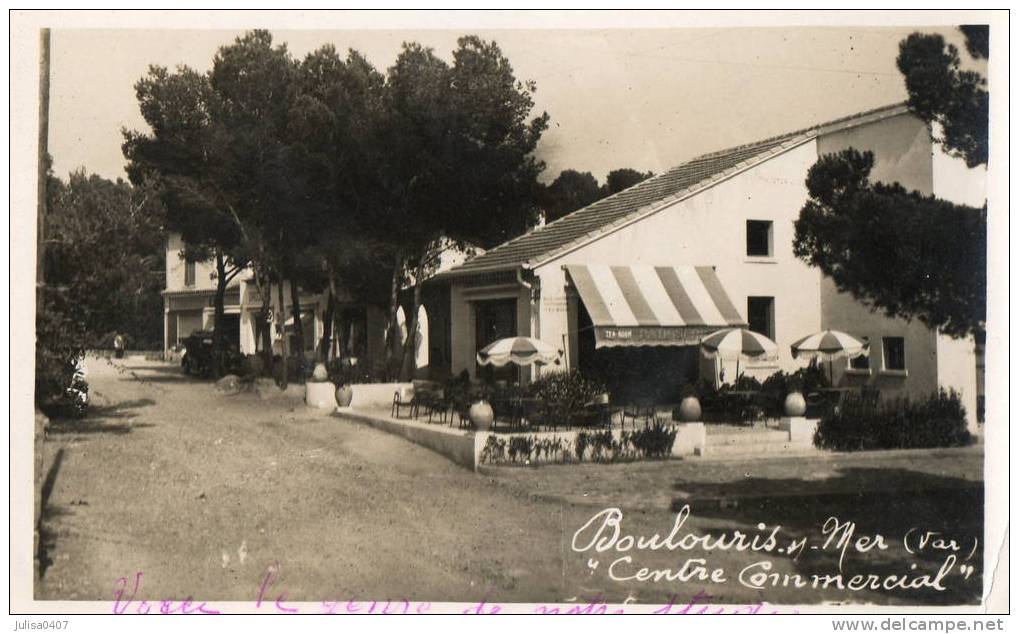 BOULOURIS (83) Vue Du Centre Commercial - Boulouris