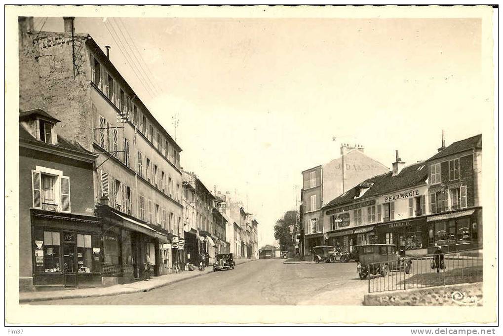 BIEVRES -  La Place - CPSM Voy. 1952 - Bievres