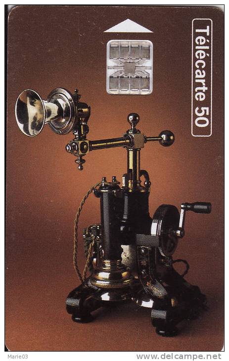 Télécarte 50 -  Collection Historique - Téléphone Ericsson 1885 - Telefoni