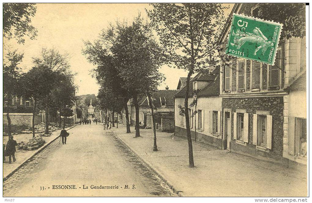 ESSONNE  - La Gendarmerie - Pli Minime - Essonnes
