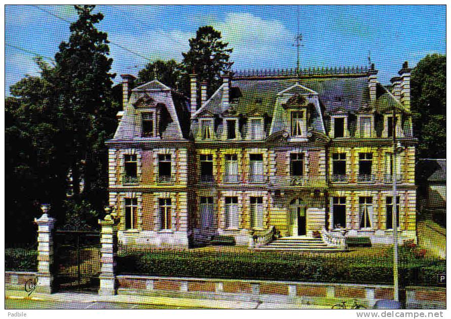 Carte Postale 27.  Breteuil-sur-Iton  La Maison De Retraite    Trés Beau Plan - Breteuil
