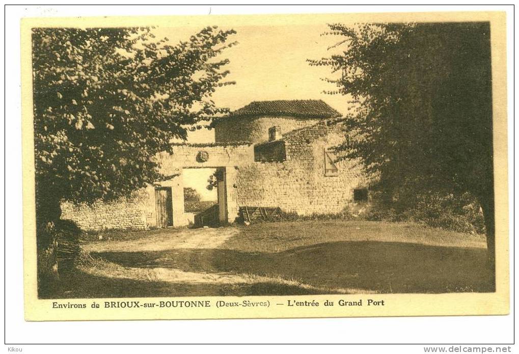 Environs De Brioux Sur Boutonne-L'entrée Du Grand Port. - Brioux Sur Boutonne