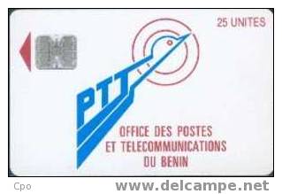 # BENIN 1 PTT (puce Afnor) 25 Sc7   Tres Bon Etat - Bénin