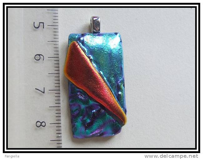 Pendentif En Verre Dichroic Fusing Artisanal, Bélière Argentée, Environ 32x18mm - Pendentifs