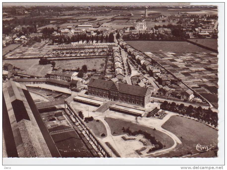 59.261/ AULNOYE - Usine Montbart - Vue Aérienne (cpsm) - Aulnoye