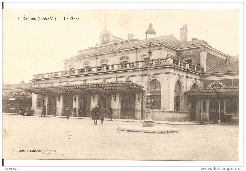 35 - RENNES  - La Gare- Animée - Rennes