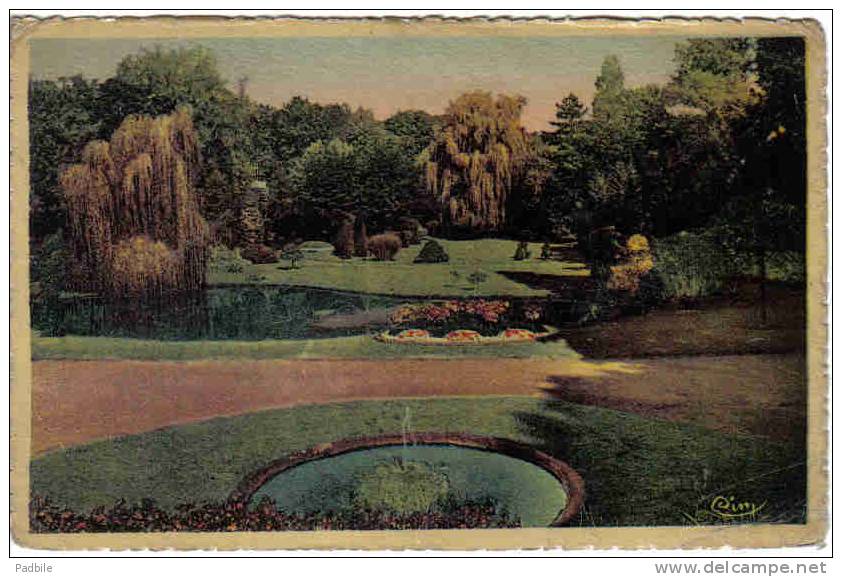 Carte Postale  59.  Le Cateau Les Jardins Trés Beau Plan - Le Cateau