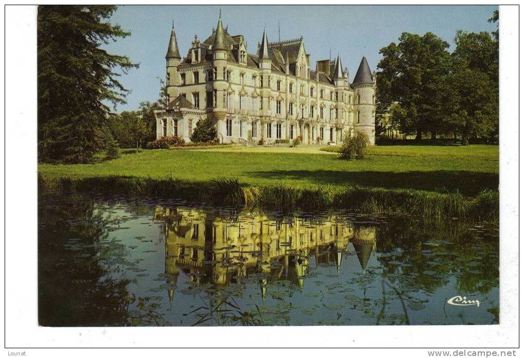 CHARBONNIERES -Le Château - - Châteaux