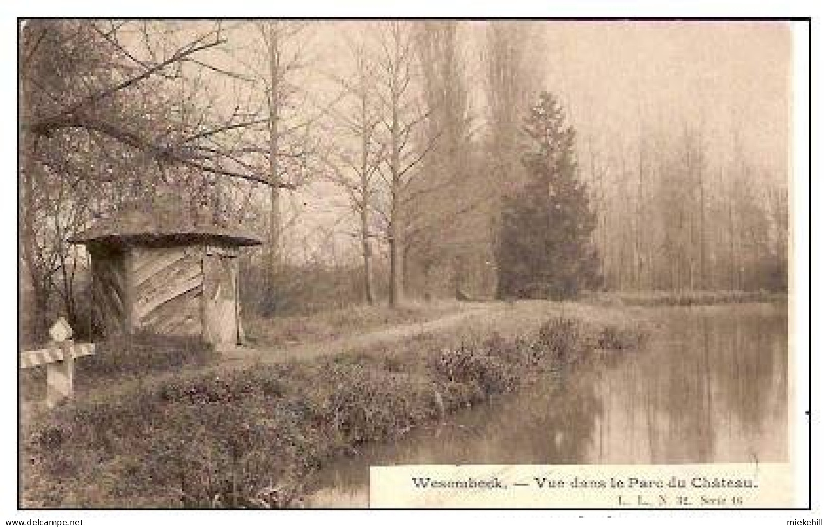 WEZEMBEEK-OPPEM-VUE DANS LE PARC DU CHATEAU - Wezembeek-Oppem