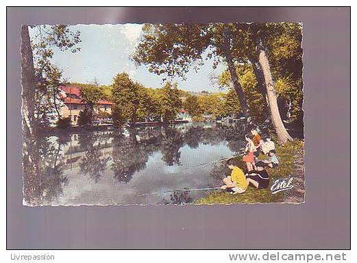 Cpsm ,  Lozére Sur Yvette ( Seine Et Oise )  Le Lac ( Voir Péche Pécheurs à La Ligne ) , Non   Voyagé - Palaiseau