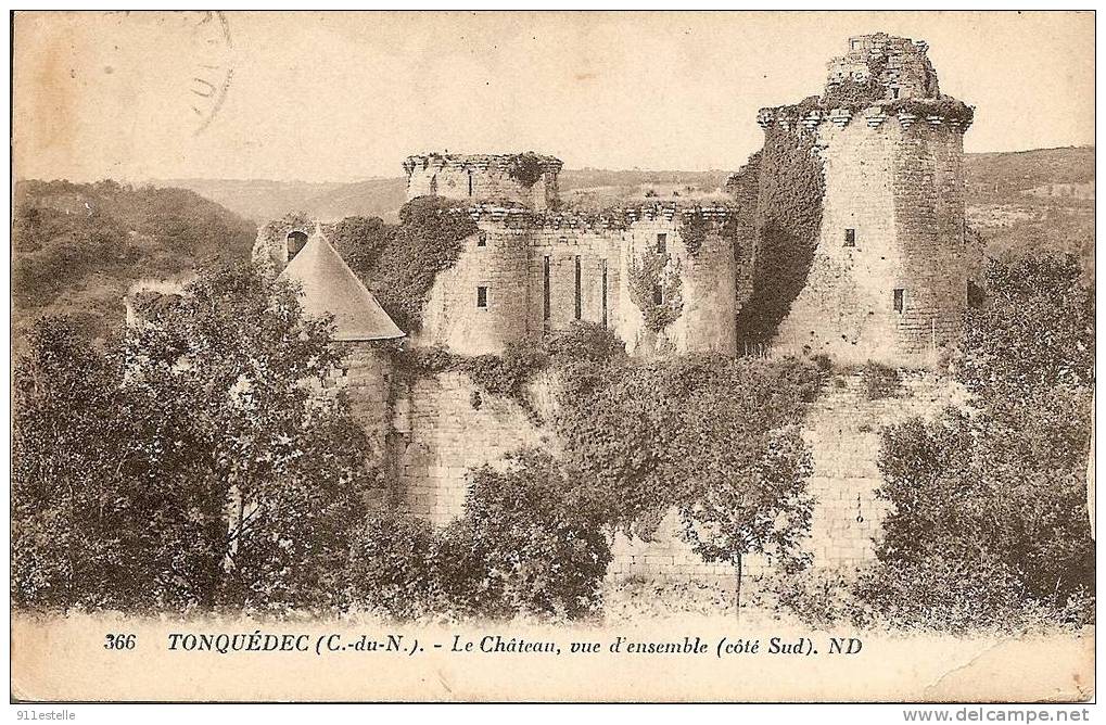 22  Tonquédec - Le Chateau ,vue D,ensemble (coté Sud) (1 Coin Corné) - Tonquédec