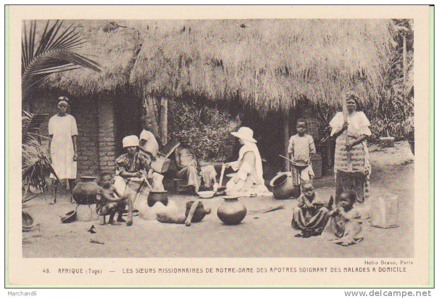 AFRIQUE.TOGO.LES SOEURS MISSIONNAIRES DE NOTRE DAME DES APOTRES SOIGNANT DES MALADES A DOMICILE - Togo