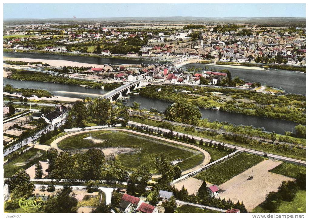 LA CHARITE SUR LOIRE (58) Vue Aérienne Du Stade - La Charité Sur Loire