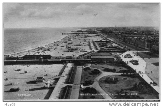 ANGLETERRE.  GREAT YARMOUTH FROM THE TOWER.  Carte Photo,sepia. VALENTINE'S . - Great Yarmouth