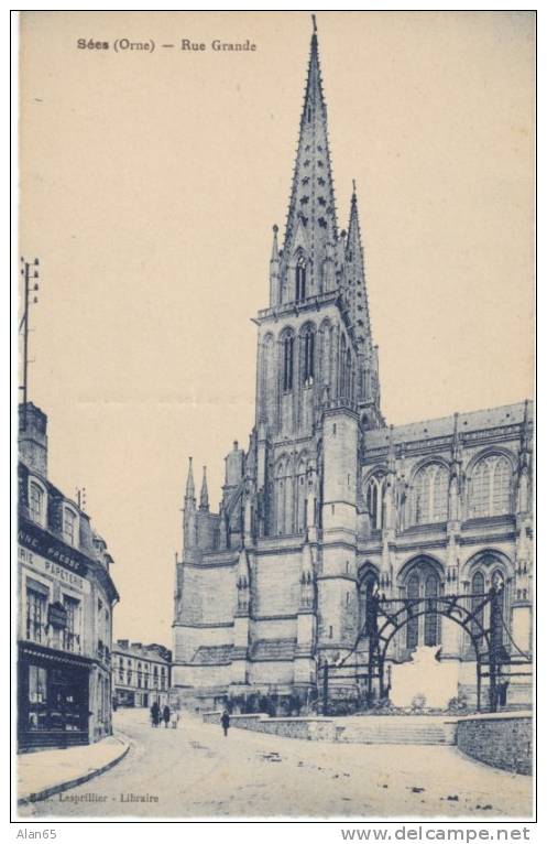 Sees Orne France, Rue Grande, Street Scene On 1910s Vintage Postcard, Church L'eglise - Sees