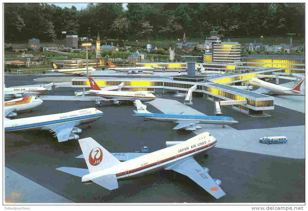 Aéroport International De Madurodam Miniature Airport Den Haag Flughafen Luchthaven Avion Airplane Boieng Japan Airlines - Vliegvelden