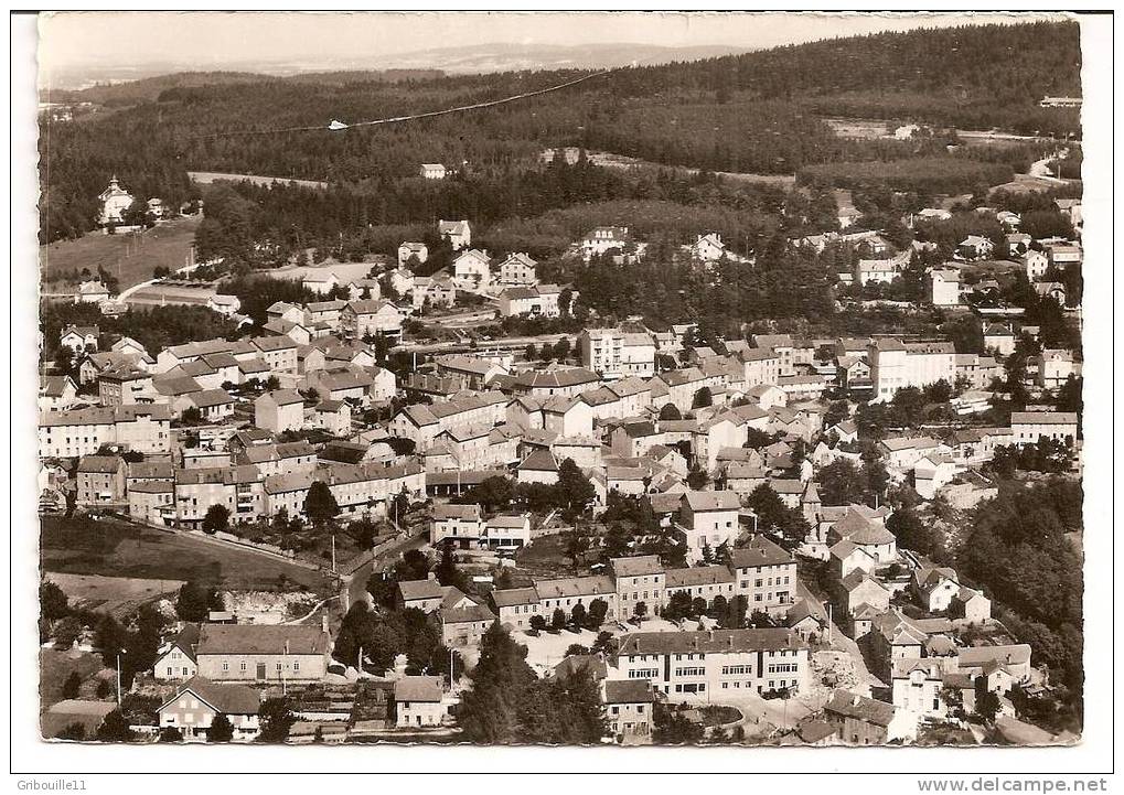 LE CHAMBON SUR LIGNON   -   ** VUE GENERALE AERIENNE **   -   Editeur : J.CELLARD De Lyon   N° 54.829 - Le Chambon-sur-Lignon