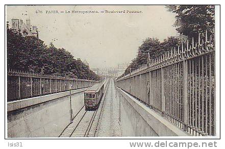 Chemins De Fer - Métro - RF3869 - Dép 75 - Paris - Arrondissement 15 - Le Métropolitain - Boulevard Pasteur - état - Métro