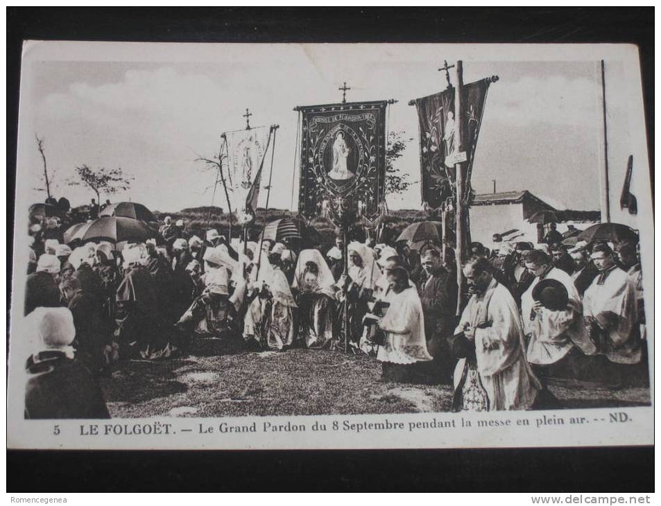 LE FOLGOËT - Le Grand Pardon Du 8 Septembre Pendant La Messe En Plein Air - Non Voyagée - Le Folgoët