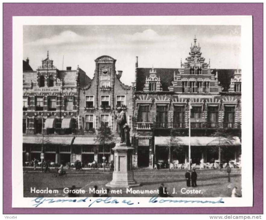 HAARLEM - Groote Markt Met Monument L.J. Coster. Ed. J.P. EXEL. Echte Fotografie. Carte Petit Format. 2 Scans - Haarlem