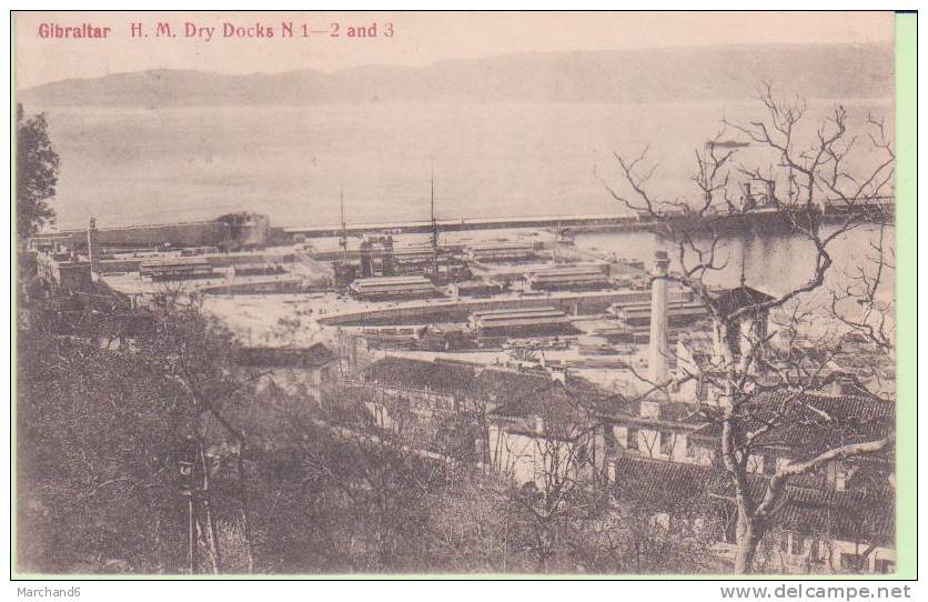 GIBRALTAR.H. M. DRY DOCKS N1 - 2 AND 3 Cp Timbre Arraché Au Dos état - Gibilterra