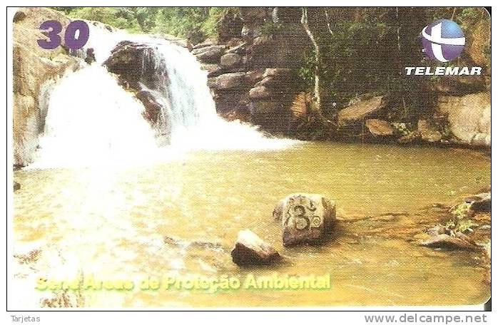 TARJETA DE BRASIL DE UNA CASCADA (CATARATA-WATERFALL-FALL-CASCADE) - Paisajes