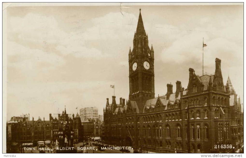 MANCHESTER  - Town Hall  - Albert Square -  VG  1957  - (29) - Manchester