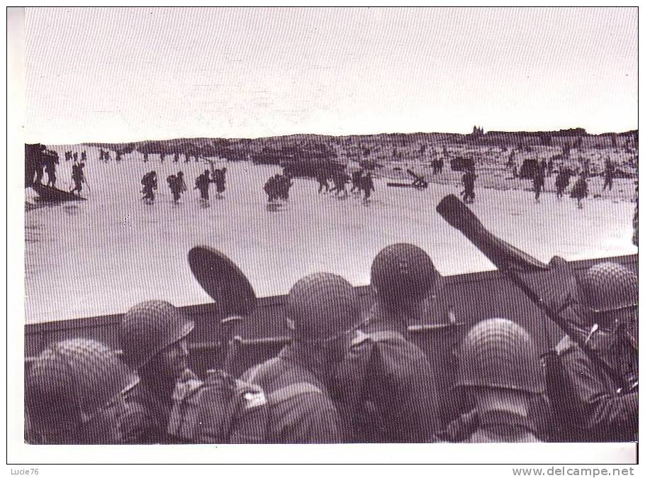 OMAHA BEACH -  Les Troupes Alliées Débarquent Sur La Côte Normande - - Guerre 1939-45