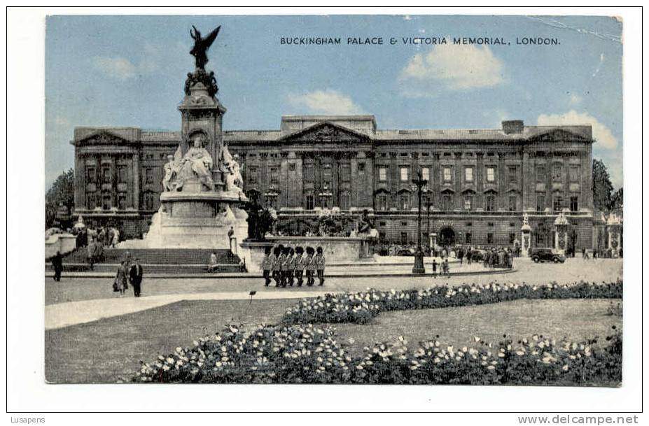 OLD FOREIGN 1907 - UNITED KINGDOM - ENGLAND - LONDON - BUCKINGHAM PALACE & VICTORIA MEMORIAL - Buckingham Palace