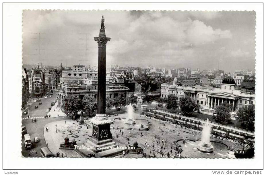 OLD FOREIGN 1921 -  UNITED KINGDOM - ENGLAND - LONDON - TRAFALGAR SQUARE OLD CARS AUTOMOBILES BUS - Trafalgar Square