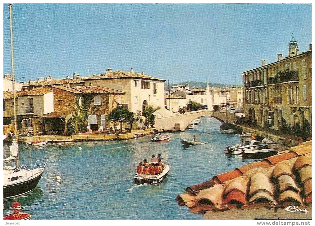 PORT GRIMAUD....LOT DE 10 CARTES - Port Grimaud