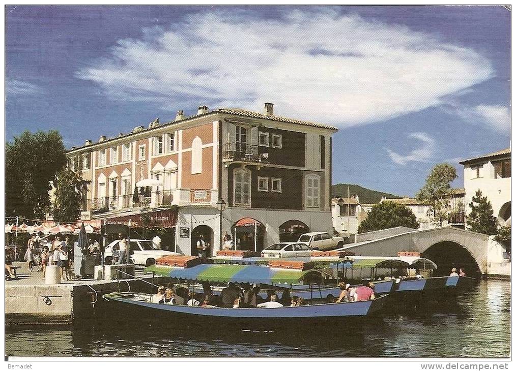 PORT GRIMAUD....LOT DE 10 CARTES