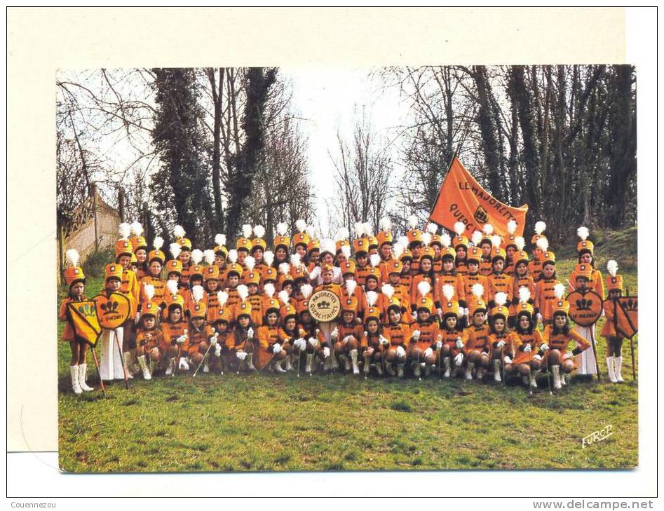 M 220  LE QUESNOY  LE CLUB DES MAJORETTES QUERCITAINES - Le Quesnoy