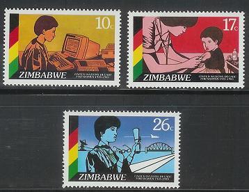 ZIMBABWE 1985 MNH Stamp(s) Woman Decade 335-337 #5091 - Zimbabwe (1980-...)
