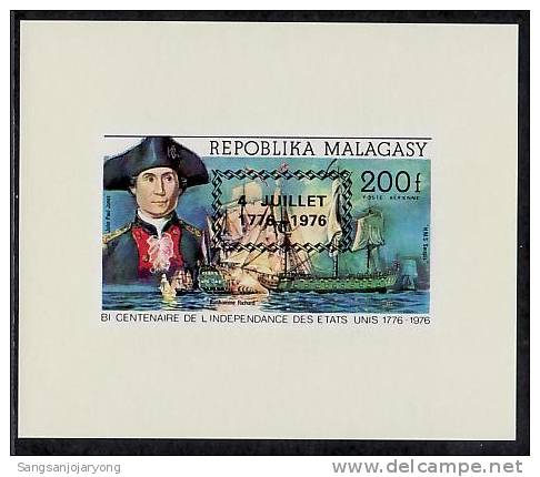 US Bicentenaire, Malagasy ScC165 D/S US Bicentennial, J. P. Jones, Ship - Independecia USA