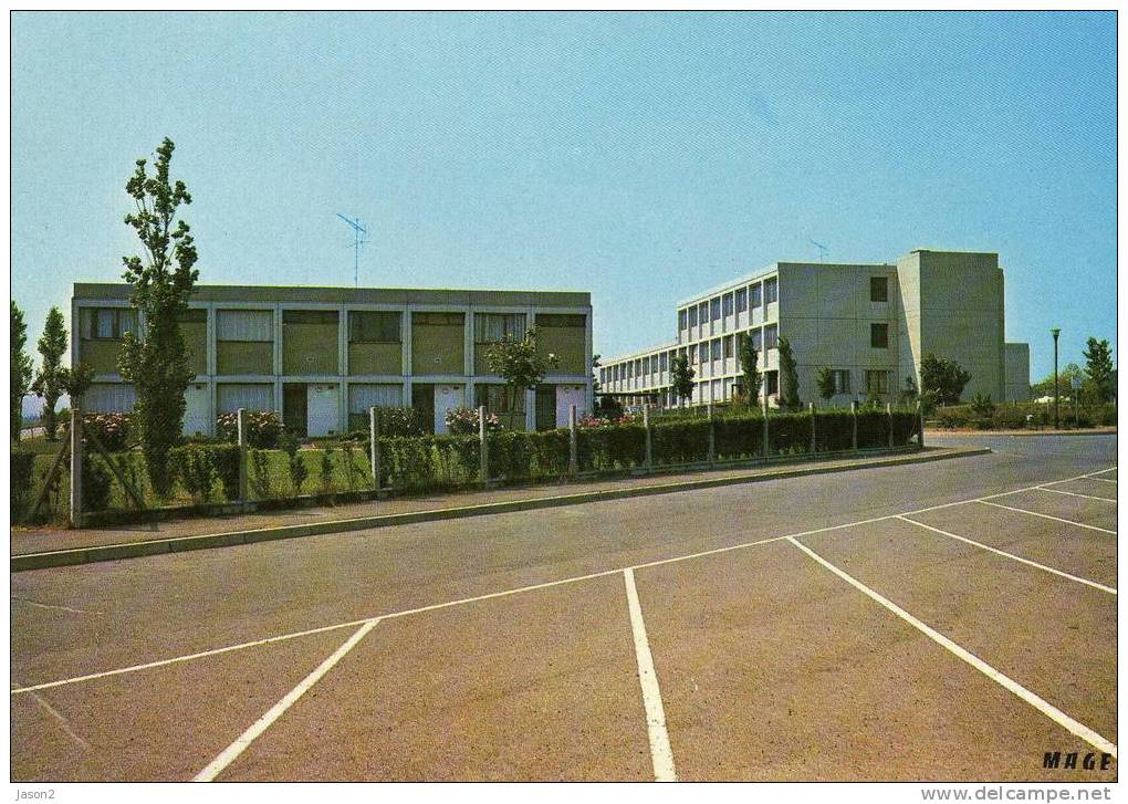 CPM NOAILLES( Oise) CES 1983 - Noailles