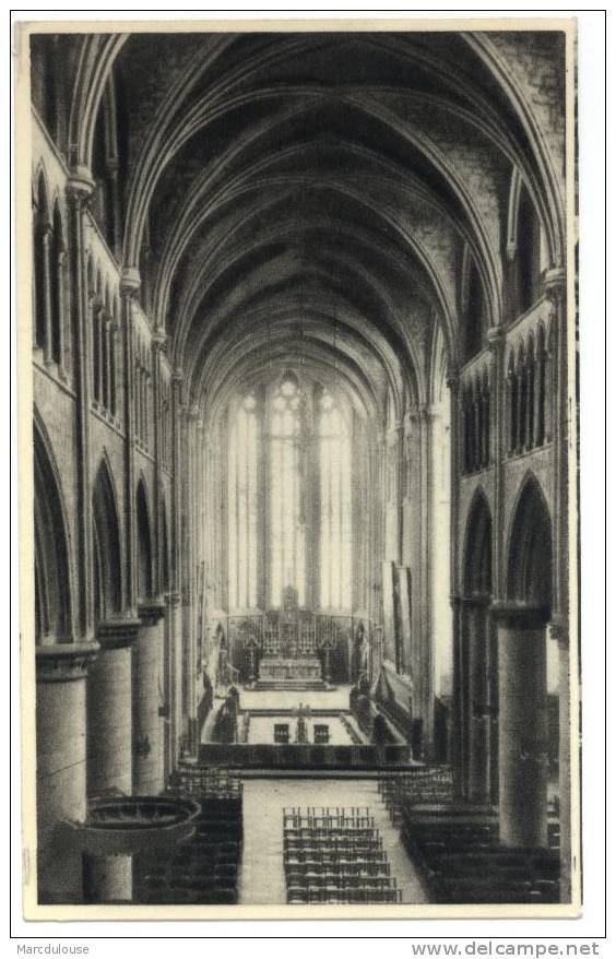 Tongeren. Tongres. Binnenzicht Basiliek Van Onze-Lieve-Vrouw. Intérieur De La Basilique De Notre-Dame. - Tongeren