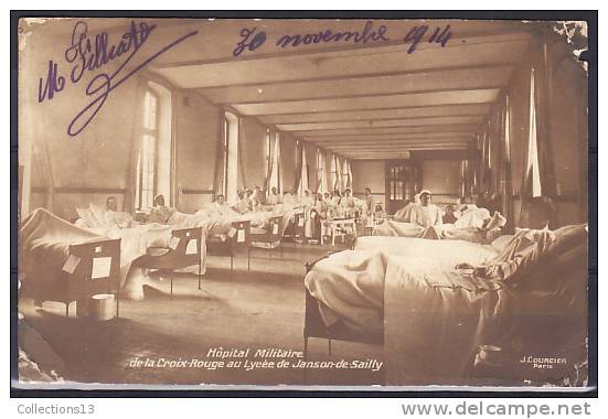 PARIS - Hôpital Militaire De La Croix Rouge Au Lycée De Janson De Sailly - Santé, Hôpitaux