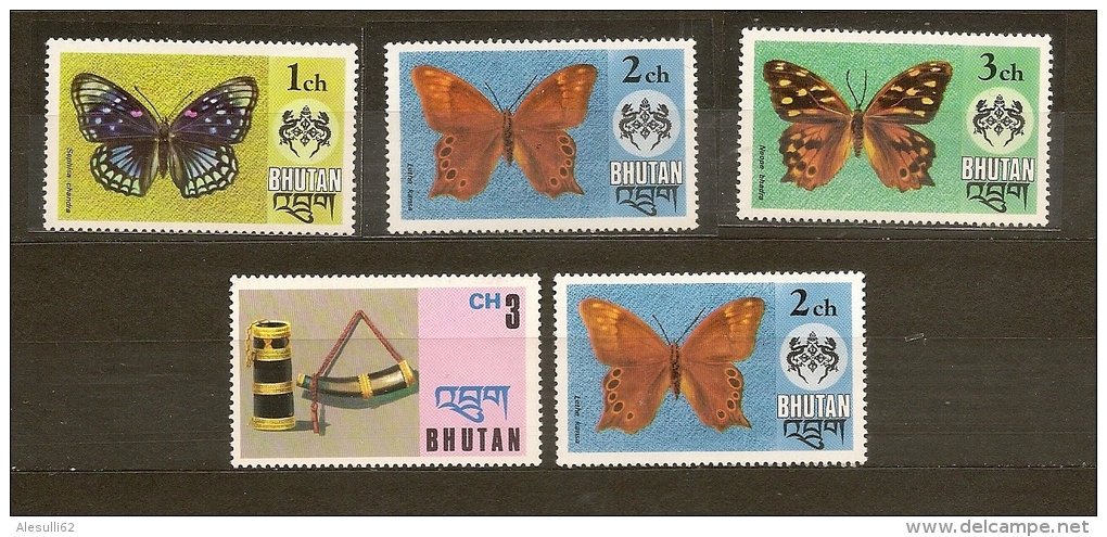 BHUTAN Bhoutan  N.447-448-449-459/** - Farfalle, Papillons -1975 - Lot Lotto - Bhutan