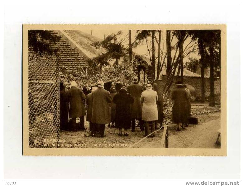 - BELGIQUE . NAMUR . BEAURAING . AU PIED DE LA GROTTE J´AI PRIE POUR VOUS - Luoghi Santi