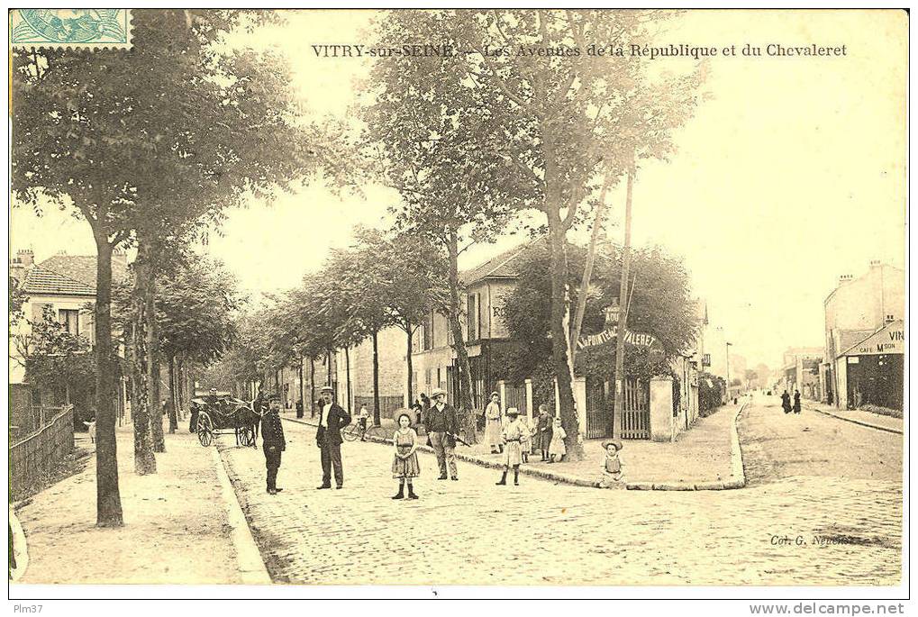 VITRY SUR SEINE - Les Avenues De La République Et Du Chevaleret - Voy. 1906 - Vitry Sur Seine