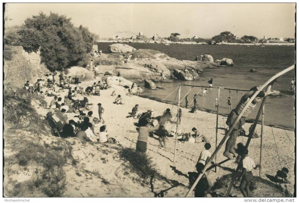 Brignognan. Finistère 29. Jeux De Plage. Trés Animée. - Brignogan-Plage