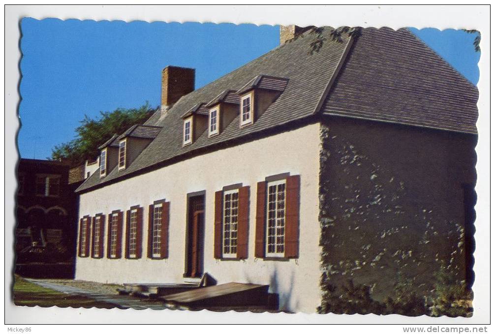 Canada--Québec--Trois-Rivières--Manoir  Boucher De Niverville(1740 Restauré 1971) -rue Bonnaventure--Pub Par Trans Québ- - Trois-Rivières